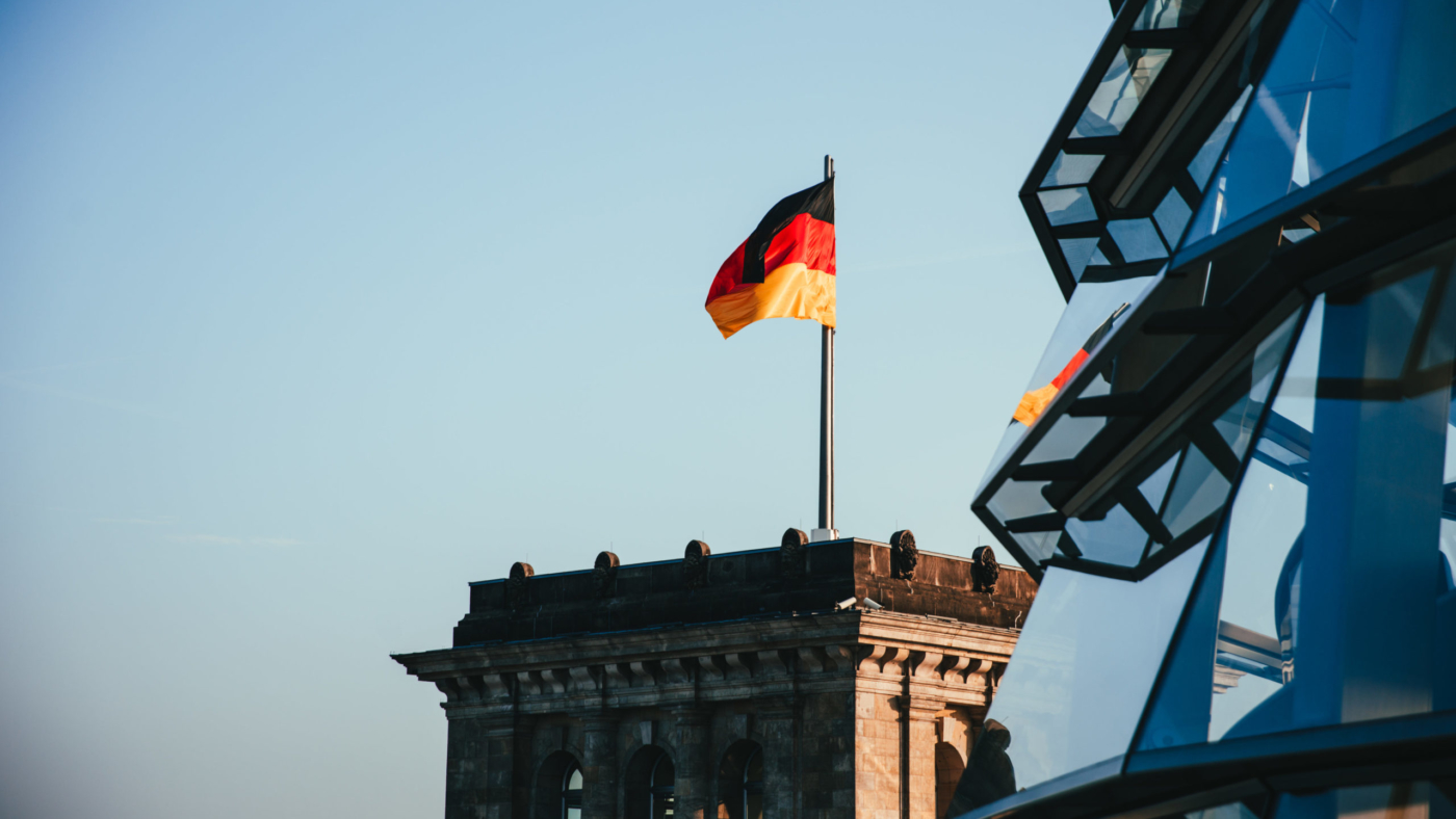 german-flag-on-urban-roof